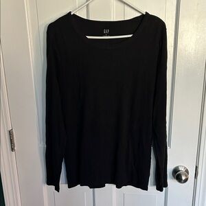 GAP Jet Black Crew Neck Top